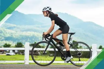 ¿Por qué las mujeres ciclistas deben entrenar la fuerza?