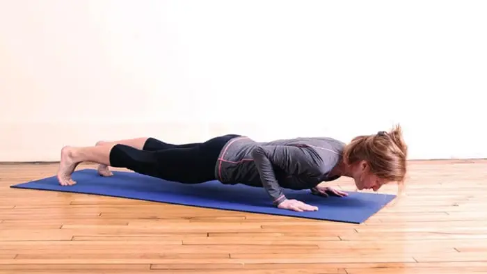 Yoga para ciclistas: Chaturanga